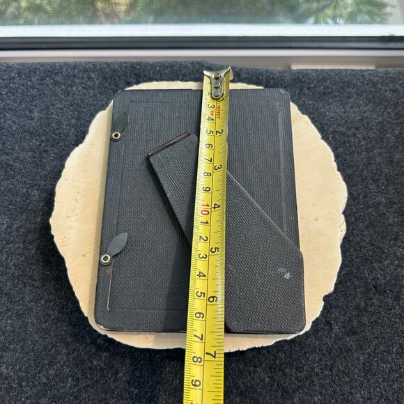 1989 Fancy Frames by United Design Floral Lace Resin Picture Frame - Picture 13 of 13